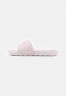 Nike Sportswear VICTORI ONE SLIDE Pantolette flach barely rose/metallic silver VICTORI ONE SLIDE Мюли на плоской подошве едва розовый/серебристый металлик