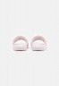 Nike Sportswear VICTORI ONE SLIDE Pantolette flach barely rose/metallic silver VICTORI ONE SLIDE Мюли на плоской подошве едва розовый/серебристый металлик
