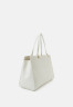 Tommy Hilfiger TIMELESS SATCHEL Handbag weathered white TIMELESS SATCHEL Сумочка выветрившийся белый