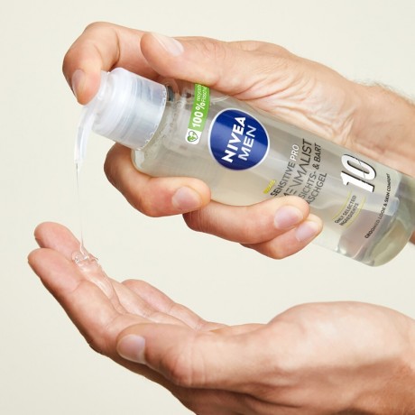 Nivea Sensitive Pro Menmalist Gesicht- Und Bart Waschgel Гель для мытья лица и бороды Sensitive Pro Menmalist