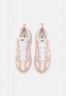 Nike Sportswear W AIR MAX DAWN EWT STYLE Sneaker low light soft pink/shimmer/white/sail W AIR MAX DAWN EWT STYLE Низкие кроссовки женские светло-розовый/мерцающий/белый/парусный