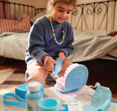 Melissa &amp; Doug Super Smile Dentist Playset, 26 Pieces, Игровой набор стоматолог для детей от 3 лет США, 26 предметов, набор зубного врача с инструментами для ролевой игры и развития моторики, разноцветный