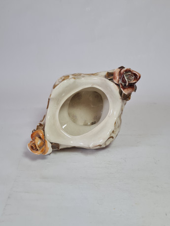 Ваза декоративная винтажная с оранжево-красным цветочным декором, ручная роспись, 17,5 x 11,5 x 10,5 см, Германия, 1960-70гг.