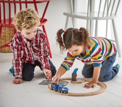 BRIO Polizei Goldtransport-Set Полицейский золотой транспортный набор