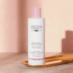 Christophe Robin Delicate Volumising Shampoo with Rose Extracts Нежный шампунь для объема с экстрактом розы