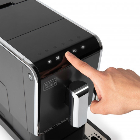 Black+Decker Black+Decker Kaffeevollautomat BXCO1470E, Touch-Display, Milchaufschaumduse  Полностью автоматическая кофемашина Black+Decker BXCO1470E, сенсорный дисплей, насадка для вспенивания молока