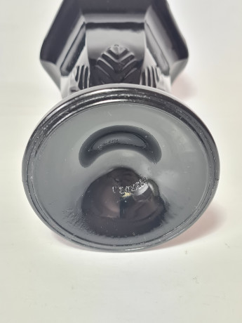 Fidenza Italy Кубок для вина из тонкого фарфора с рельефным краем, 15,5 x 9,5 см, Италия, 1960-70гг.