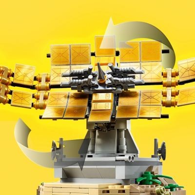 LEGO LEGO DC Universe Super Heroes 76157 Wonder Woman vs Cheetah LEGO DC Universe Super Heroes 76157 Чудо-женщина против Гепарда