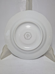 Lierre Lauvage CNP France Две винтажные тарелки с фактурным краем &quot;Продавщица и Продавец на ярмарке в Париже&quot;, Франция, 1960-70гг.