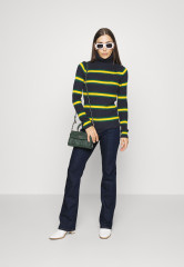 Tommy Hilfiger BOOTCUT  Bootcut jeans dark blue BOOTCUT Джинсы Bootcut темно-синий