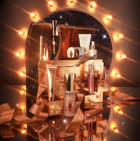 CHARLOTTE TILBURY Adventskalender Beauty Treasure Chest Адвент календарь 2025, Шарлотта тилбери 12 бьюти сюрпризов