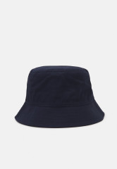 Tommy Hilfiger FLAG BUCKET HAT Hat desert sky FLAG BUCKET HAT Шяпа небо пустыни