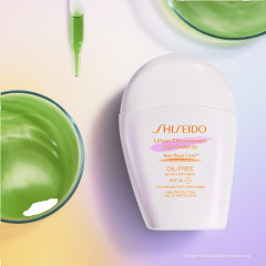 Shiseido Urban Environment Age Defense Oil-Free SPF30 Urban Environment Age Defense Безмасляный SPF30