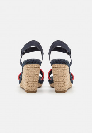 Tommy Hilfiger FEMININE CROCHET Platform sandals space blue FEMININE CROCHET Босоножки на платформе космический синий