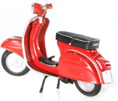 Maisto Modellroller Vespa GTR 1968 (Massstab 1:18) Модель скутера Vespa GTR 1968 (масштаб 1:18)