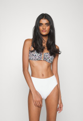 Tommy Hilfiger BANDEAU Bikini top white БАНДО лиф бикини белый