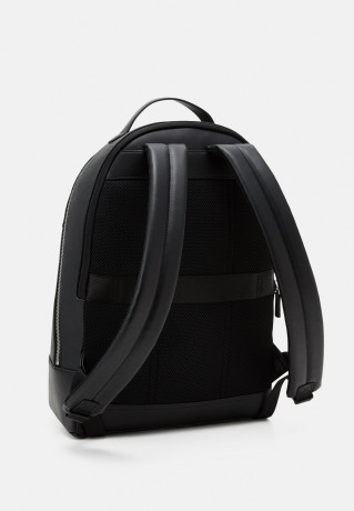 Tommy Hilfiger CENTRAL BACKPACK UNISEX Rucksack black ЦЕНТРАЛЬНЫЙ РЮКЗАК УНИСЕКС Рюкзак черный