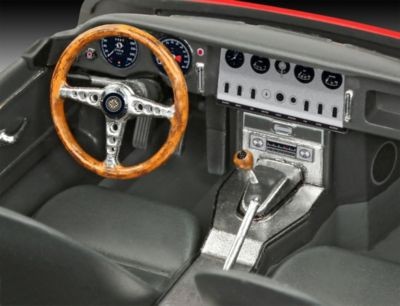 Revell Jaguar E-Type (Coupe) 1:24 Jaguar E Type (купе) 1:24