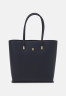 Tommy Hilfiger NEW CASUAL TOTE Tote bag space blue NEW CASUAL TOTE Сумка-тоут космический синий