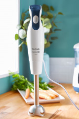 Tefal Tefal Stabmixer HB55W4 Yummy Gourmet Babynahrungszubereiter, 600 W, inkl. Stabmixer, Spatel, Messbecher, Keramikvorratsbehalter,Rezeptbuch  Ручной блендер Tefal HB55W4 Прибор для приготовления детского питания Yummy Gourmet, 600 Вт, включая ручной б