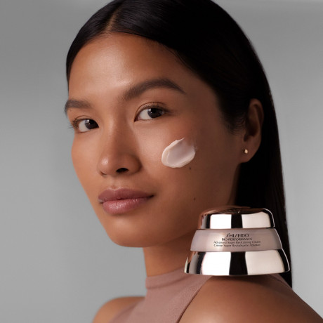Shiseido Advanced Super Revitalizing Cream  Усовершенствованный супер восстанавливающий крем