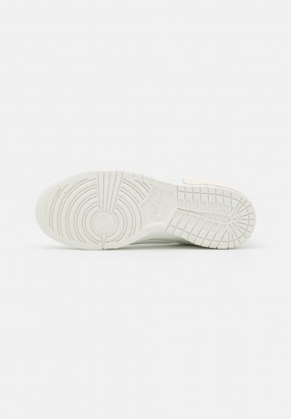 Nike Sportswear DUNK DISRUPT 2 Sneaker low sail/light madder root/kumquat/venice/mint foam DUNK DISRUPT 2 Низкие кроссовки женские парус/светлый корень марены/кумкват/венеция/пена мяты
