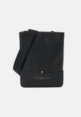 Tommy Hilfiger ESSENTIAL CROSSOVER UNISEX Across body bag black ESSENTIAL CROSSOVER UNISEX Сумка через плечо черный