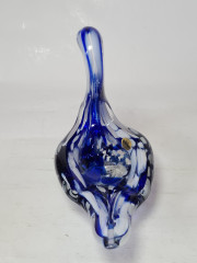 Подставка &quot;Лебедь&quot; ECHT в бело-синих тонах, выдувное стекло, ручная работа, 15,5 x 16,5 см, Германия, 1960-70гг.