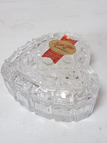 Шкатулка хрустальная винтажная в виде сердца Anna Hutte, 7 x 6,5 x 3 см, Германия, 1960-70гг.