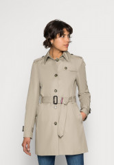 Tommy Hilfiger HERITAGE SINGLE BREASTED Trenchcoat medium taupe HERITAGE SINGLE BREASTED Тренч средний серо-коричневый