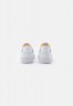 Nike Sportswear BLAZER Sneaker low white BLAZER низкие кроссовки женские белый