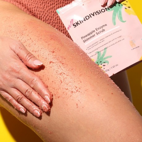 SkinDivision Ananas Enzym Schimmer Scrub  Ананасовый энзимный скраб для мерцания