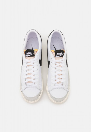 Nike Sportswear BLAZER Sneaker low white/black BLAZER низкие кроссовки женские белый черный