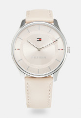 Tommy Hilfiger CASE BLUSH DIAL WITH ACCENTS STRAP Watch pink КОРПУС КРАСНЫЙ ЦИФЕРБЛАТ С РЕМЕШКОМ С АКЦЕНТАМИ Часы розовый