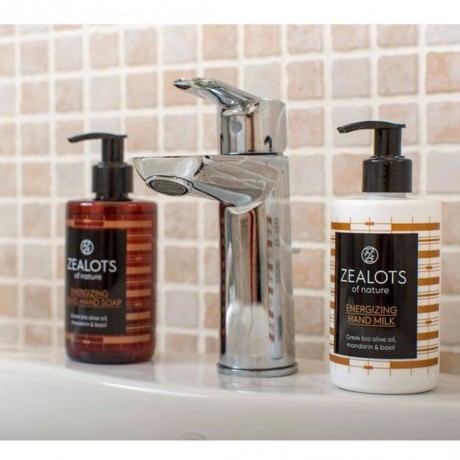 Zealots of Nature Energizing-Mandarin Hand Milk-Lime & Basil Бодрящее мандариновое молочко для рук с лаймом и базиликом