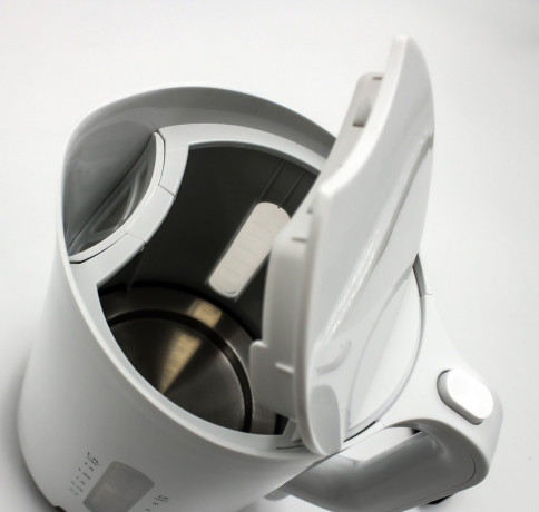 Braun Braun Wasserkocher WK1100WH Wasserkocher weiss/schwarz 1,7L, 2200 Watt Чайник Braun WK1100WH чайник белый/черный 1,7 л, 2200 Вт