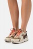 Nike Sportswear AIR HUARACHE Sneaker low braun AIR HUARACHE Низкие кроссовки женские коричневый