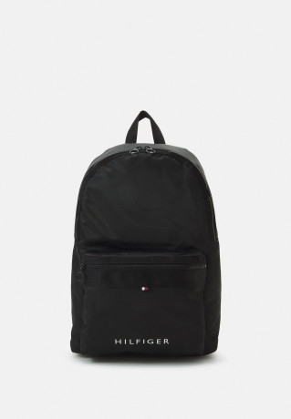 Tommy Hilfiger SKYLINE BACKPACK UNISEX Rucksack black РЮКЗАК SKYLINE UNISEX Рюкзак черный
