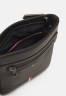Tommy Hilfiger CORPORATE MINI CROSSOVER UNISEX Across body bag black CORPORATE MINI CROSSOVER UNISEX Сумка через плечо черный