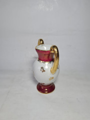 Ваза винтажная Limoges France "Замок Люневиль" с 2 ручками, среднего размера, фарфор, 15.5 см, Франция, 1960-70гг.