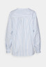 Tommy Hilfiger OXFORD Blouse oxford/ white/ hydrengea blue ОКСФОРД Блузка оксфорд/белый/голубая гортензия