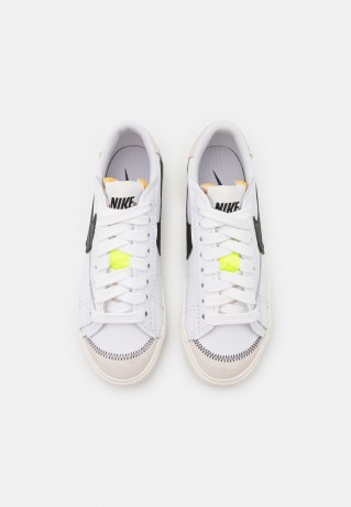 Nike Sportswear W BLAZER LOW #x27;77 JUMBO Sneaker low white/black/sail/volt/team orange W BLAZER LOW #x27;77 JUMBO Низкие кроссовки женские белый/черный/парус/вольт/команда оранжевый