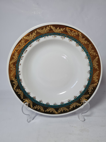 H&C Czechoslovakia Набор тарелок, белый фарфор с зелено-золотым ободком, 4 шт х 23 x 3,5 см, Чехословакия, 1960-70гг.