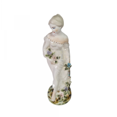Статуэтка винтажная LUX Alba-Iulia &quot;Женщина с цветами&quot;, фарфор, 20,5 x 6 см, Румыния, 1960-1970гг.