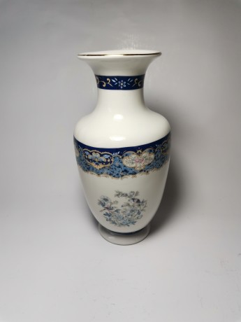 Japan porcelain, Винтажная Ваза "Цветы и птицы" в сине-голубых тонах с позолотой, Раритет, японский фарфор, 22см, Япония 1970г.