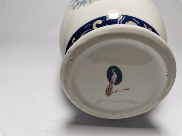 Japan porcelain, Винтажная Ваза "Цветы и птицы" в сине-голубых тонах с позолотой, Раритет, японский фарфор, 22см, Япония 1970г.