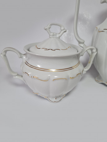 Walbrzych Poland Белый фарфоровый чайный набор с позолотой: чайник, сахарница, молочник, Польша, 1960-70гг.