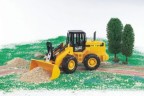 Bruder BRUDER 02425 PS  Gelenkradlader FR 130 Колесный погрузчик с шарнирно-сочлененной рамой BRUDER 02425 PS FR 130