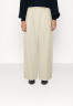 Tommy Hilfiger WIDE LEG PANT Trousers light sandalwood ШИРОКИЕ БРЮКИ Брюки светлое сандаловое дерево