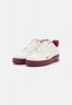 Nike Sportswear WMNS AIR FORCE 1 07 SE XCAT Sneaker low sail/team red/metallic gold/black WMNS AIR FORCE 1 07 SE XCAT Низкие кроссовки женские парус/командный красный/золотой металлик/черный